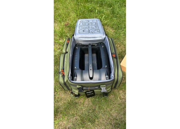 Прикормочный кораблик Deeper Quest