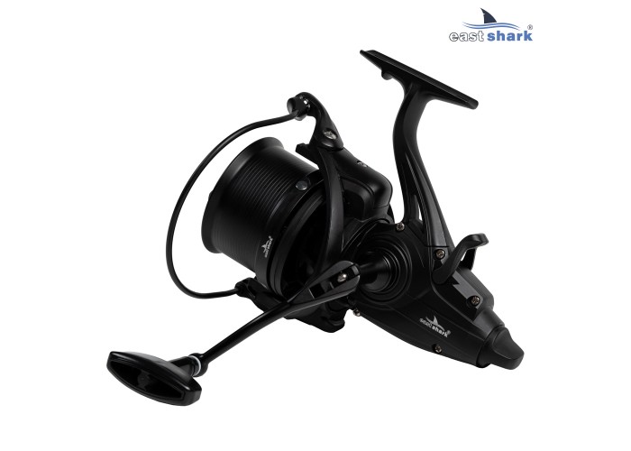 Катушка EastShark CFR 8000 с байтраннером 6+1BB 4.6/1