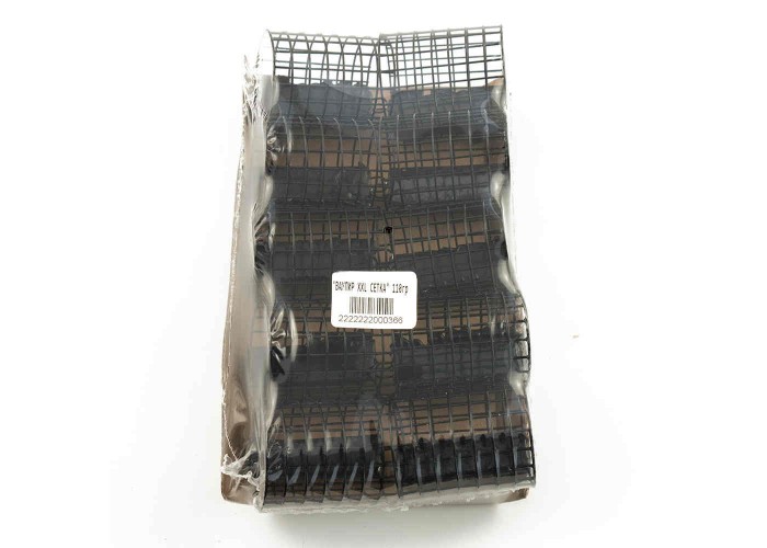 Кормушка IVVA "Вампир XXL" 110 гр (10шт. в упак.)