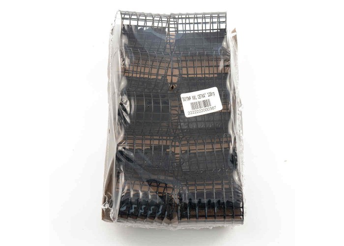 Кормушка IVVA "Вампир XXL" 120 гр (10шт. в упак.)